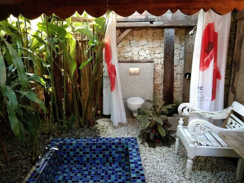 Jineman House photo 3