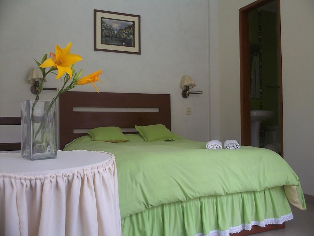 Triple Room, Multiple Beds