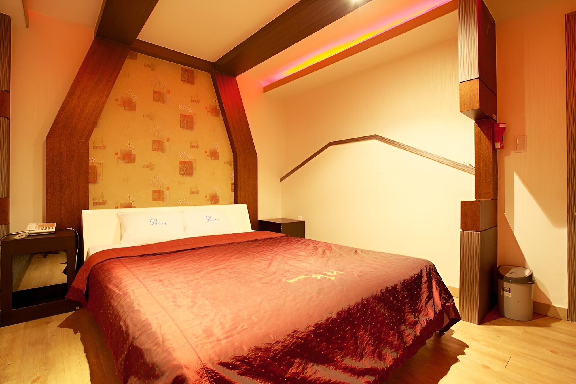 Room (Standard Room) photo 3