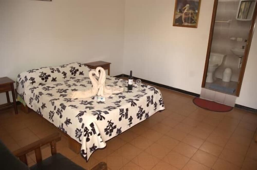 Single Room photo 3