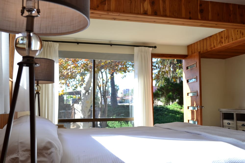 House, 3 Bedrooms, 2 Bathrooms