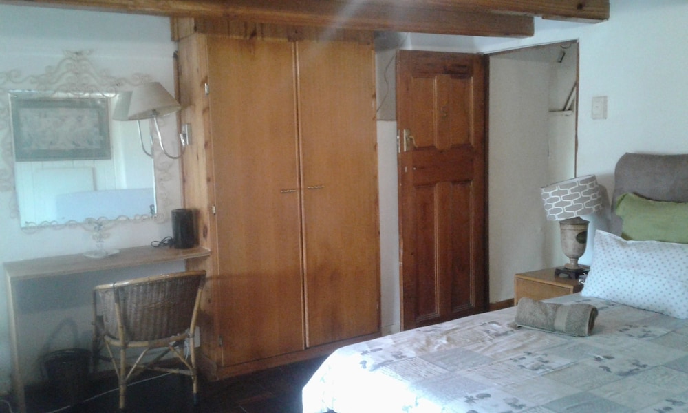 (5)Contemporary Double photo 1