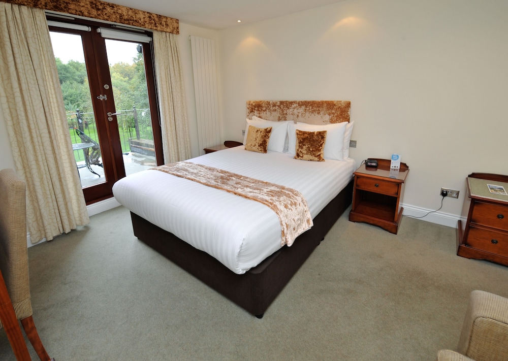 Executive Room, 1 Double Bed, Balcony - Photo 2