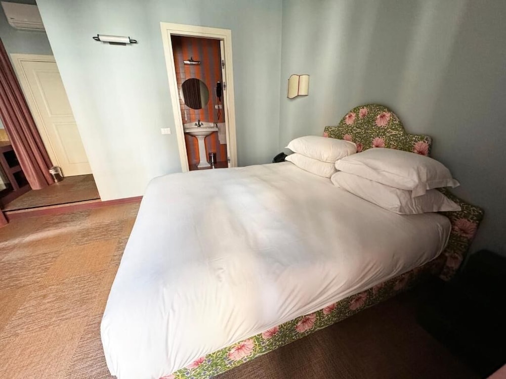 Deluxe Room photo 3