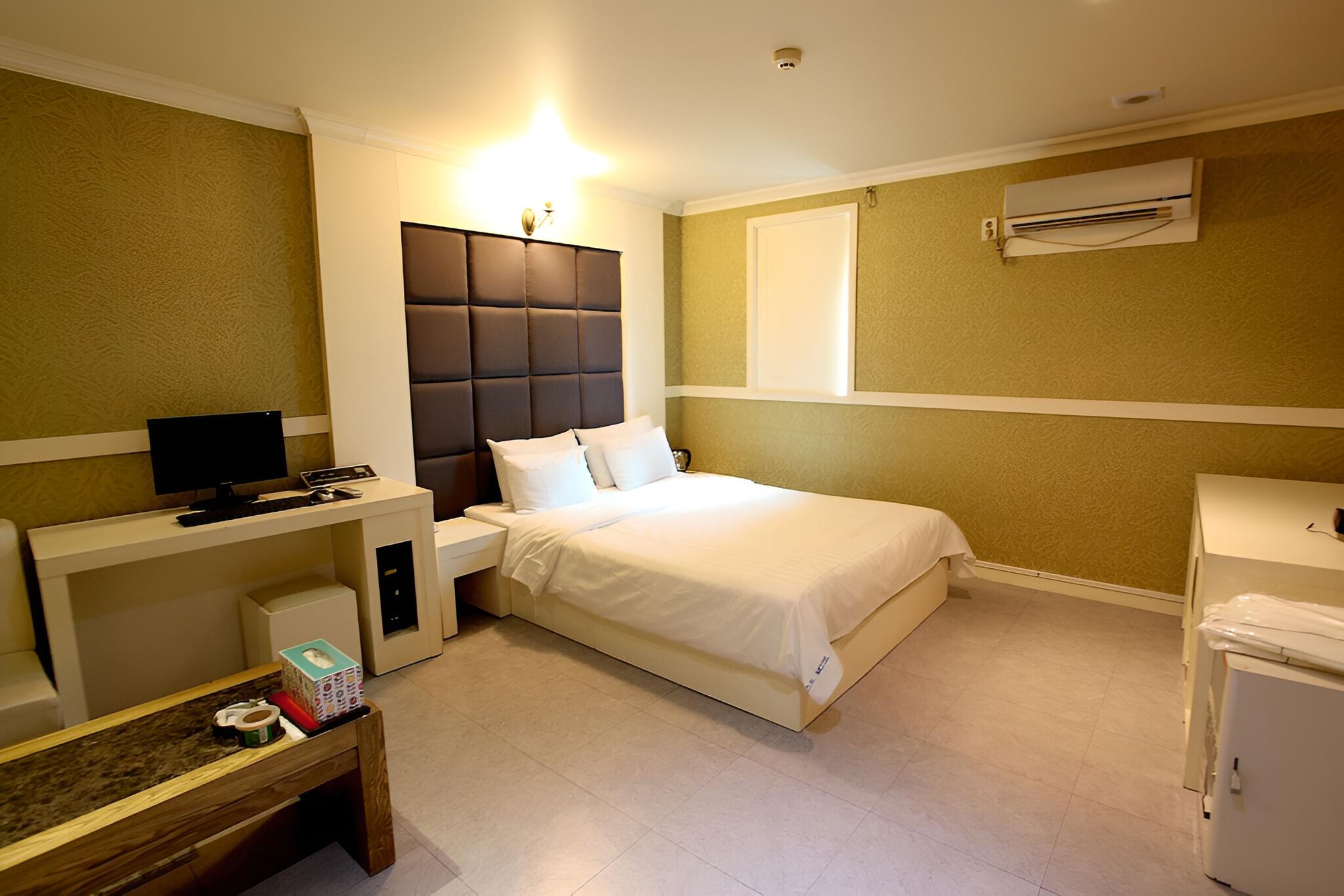 Room (Semi-Special Room) photo 2