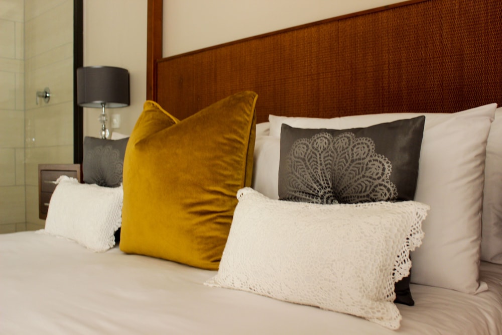 Honeymoon Double Room, 1 King Bed photo 3