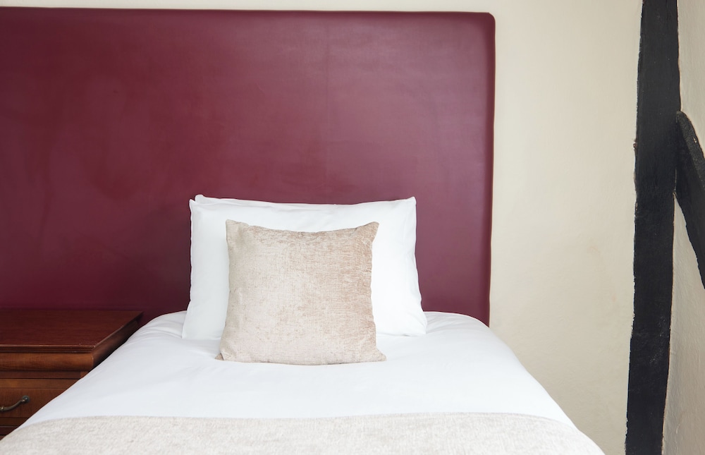 Twin Room - Photo 6