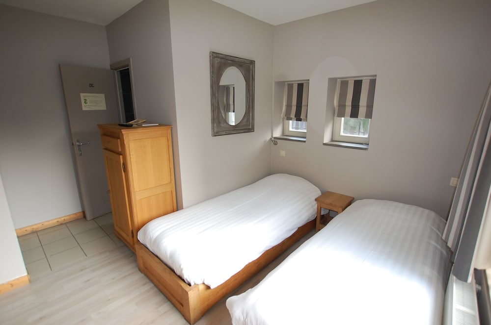 Twin Room, Ground Floor photo 1
