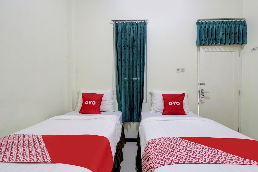 Deluxe Twin Room photo 2