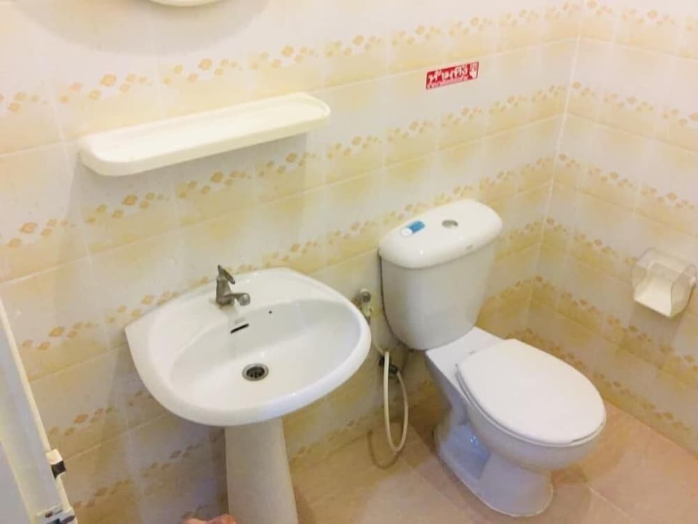 Standard Double Room (Air Condition) photo 2