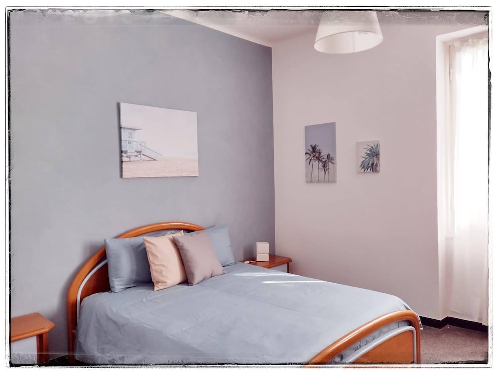 Family Apartment, 3 Bedrooms, Sea View photo 2