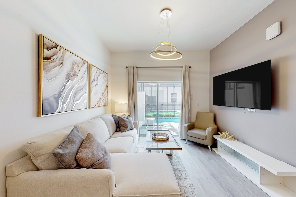 Townhome, 4 Bedrooms (Private Pool)
