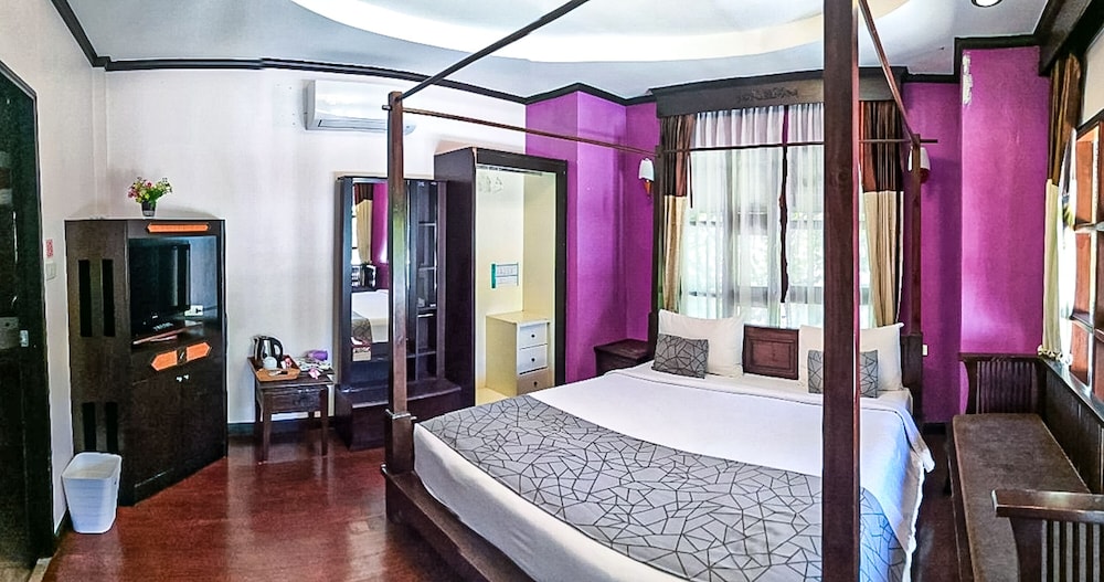 Villa Room With 2 Bedrooms - Photo 8