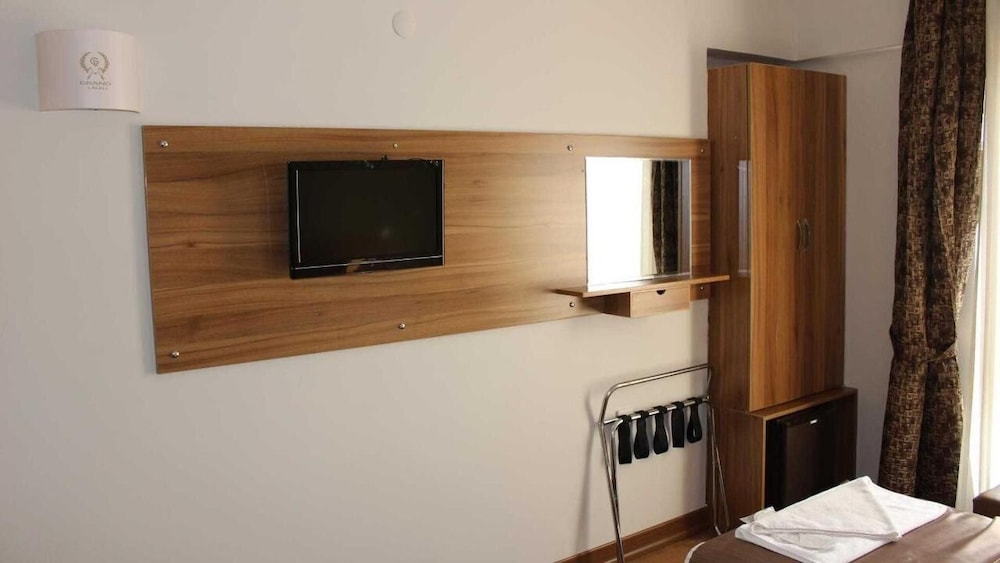 Double Room Single Use, Non Smoking, City View photo 3