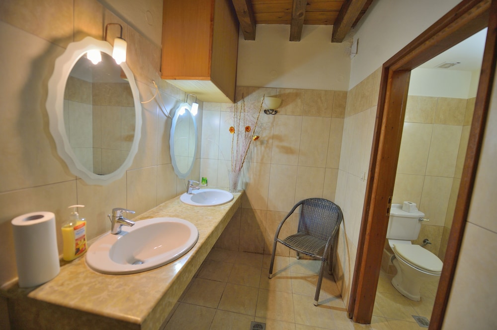 Deluxe Villa, 3 Bedrooms, Mountain View (Triantafilo) photo 3