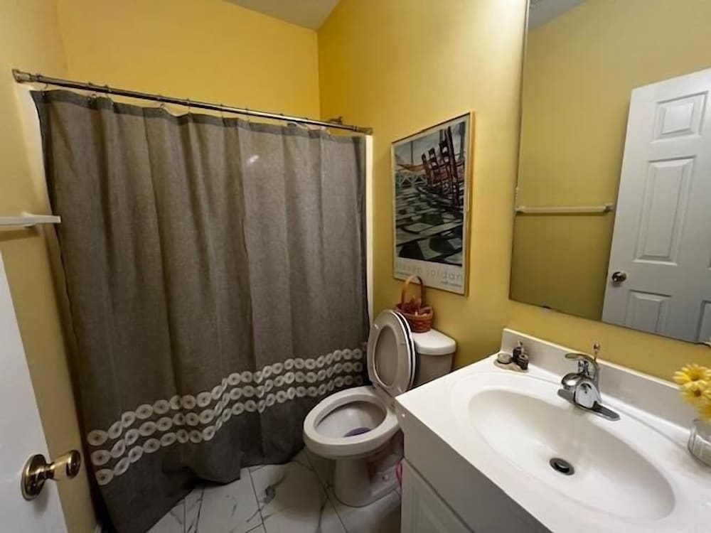 House, 3 Bedrooms photo 2