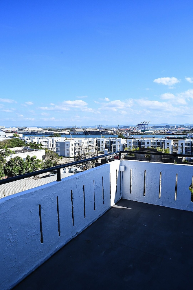 City Penthouse photo 3