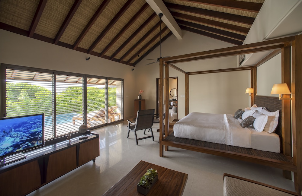 Villa, 2 Bedrooms (Sunset 2BR Beach Pool Villa) photo 1