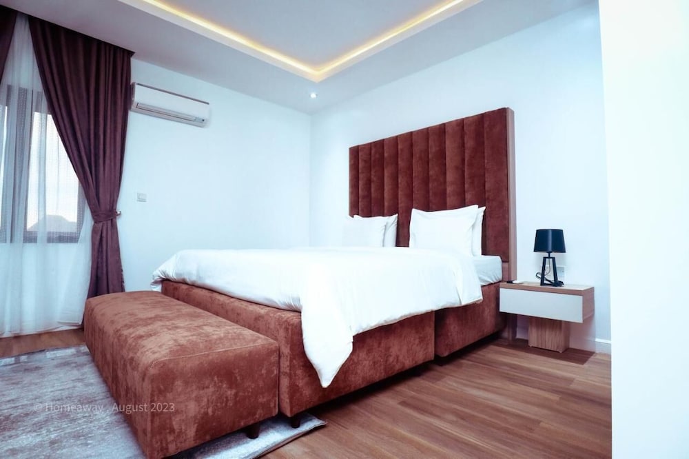 Business Room