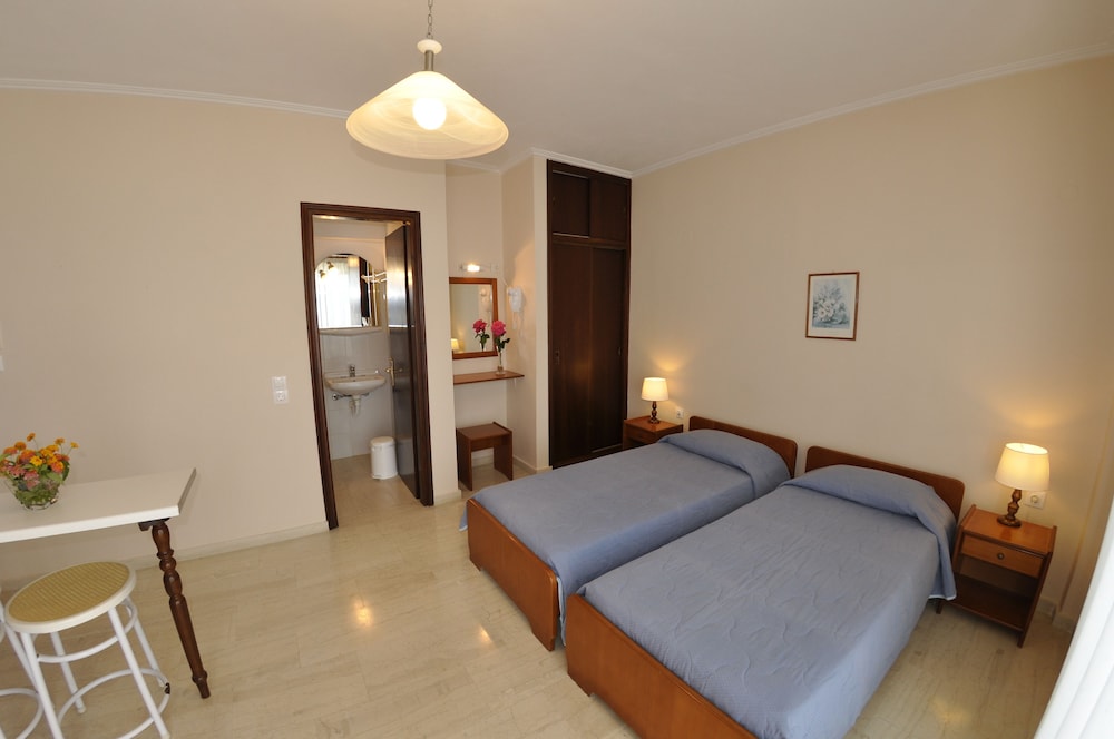 Studio, Sea View (Ground floor)