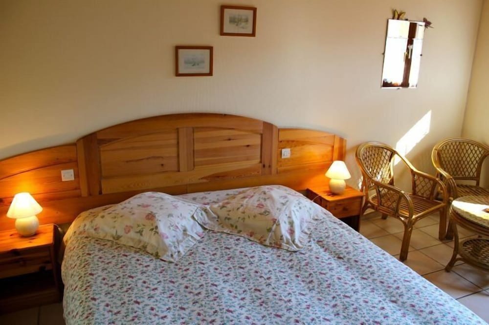 Double or Twin Room photo 3