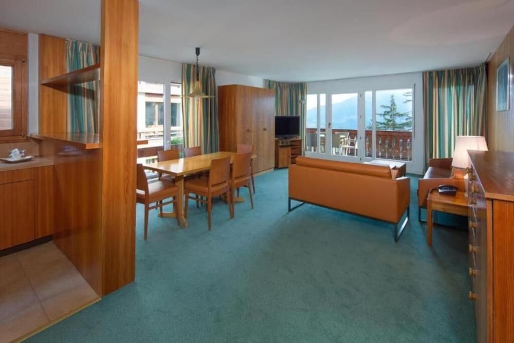2-bedroom Suite
