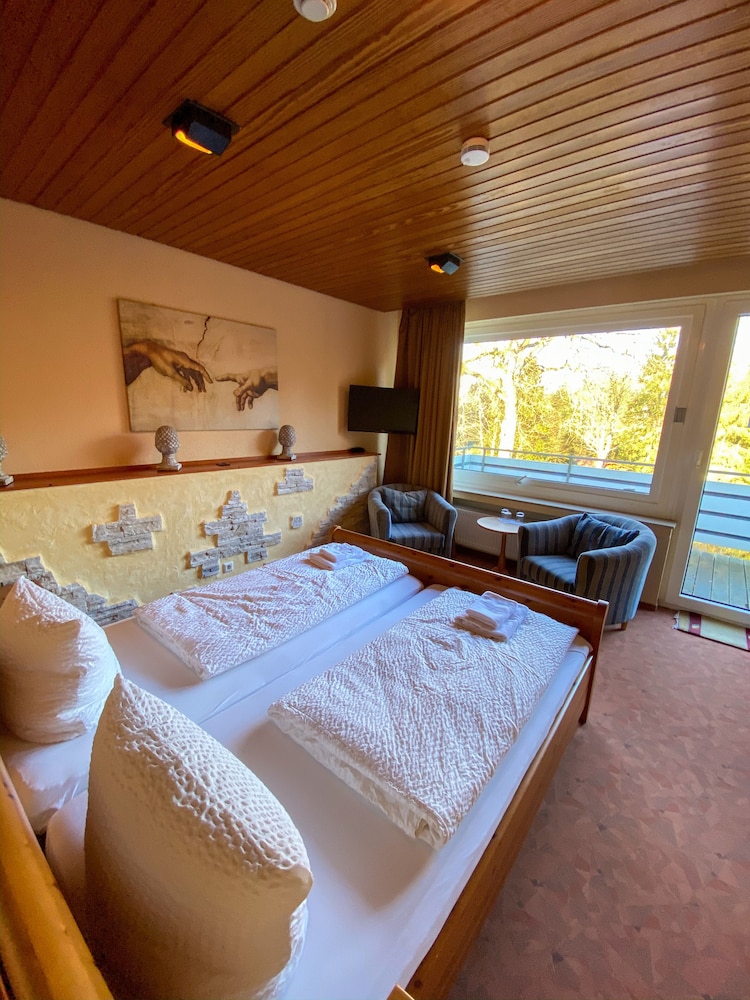 Junior Studio Suite