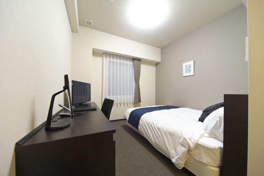 Economy Double Room, Smoking photo 3