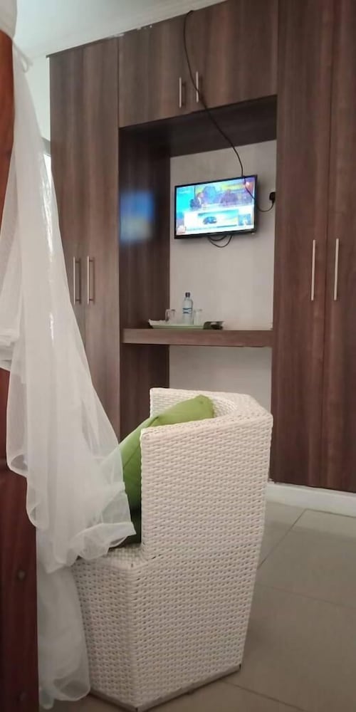Deluxe Single Room, Garden View