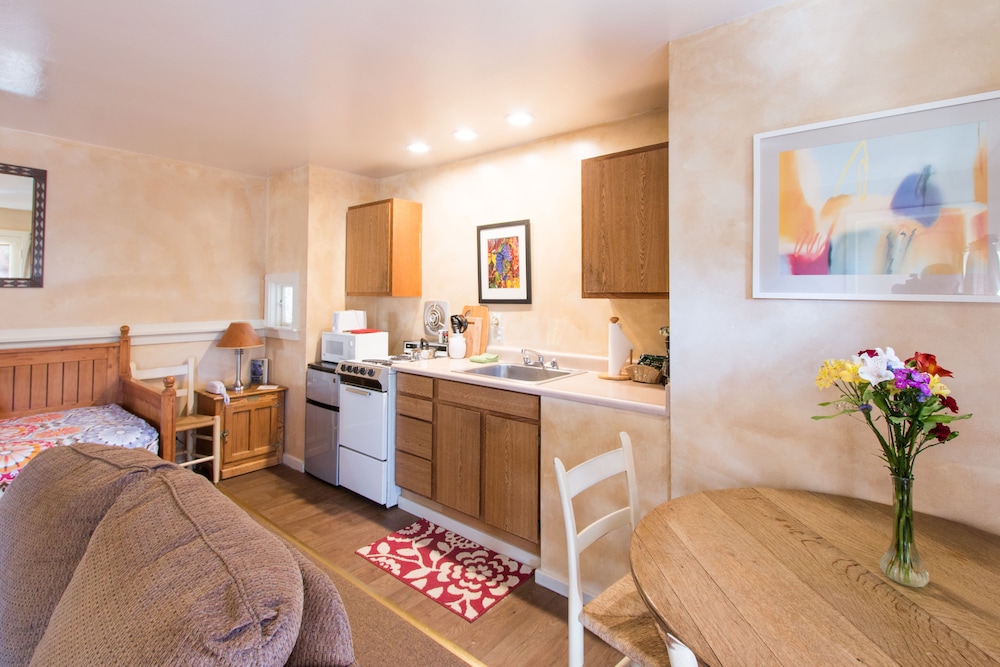 Premium Cottage, Kitchen (Apple Cottage) photo 2