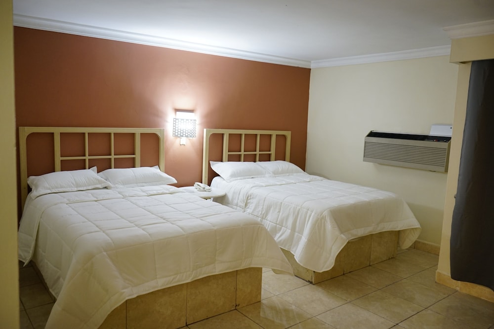 Deluxe Quadruple Room, 2 Double Beds (Master Suite)