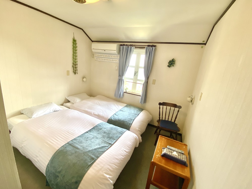 Standard Room - Photo 1