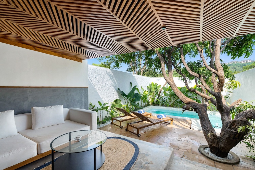 Player Pool Villa - Photo 6