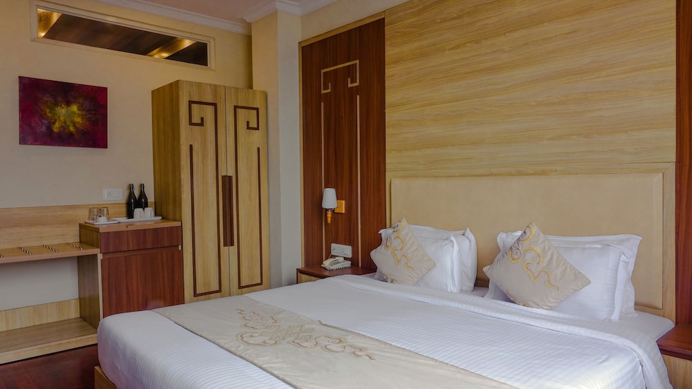 Deluxe Room - Photo 4