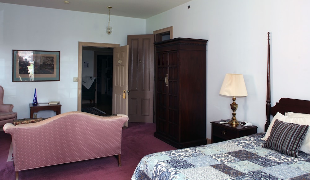 Oak Suite photo 2