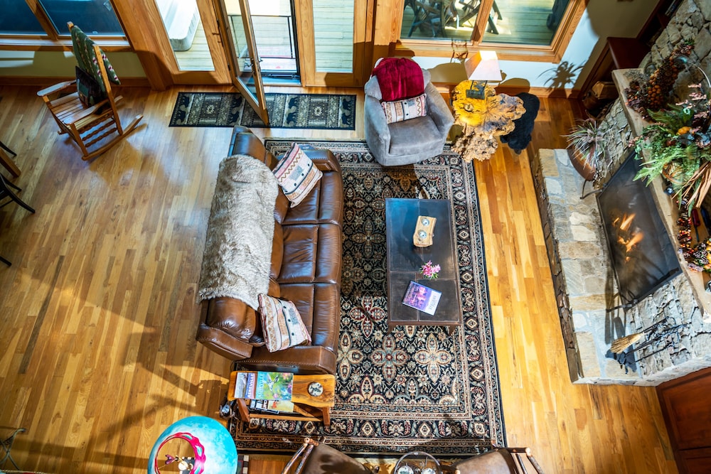 Luhn House photo 3