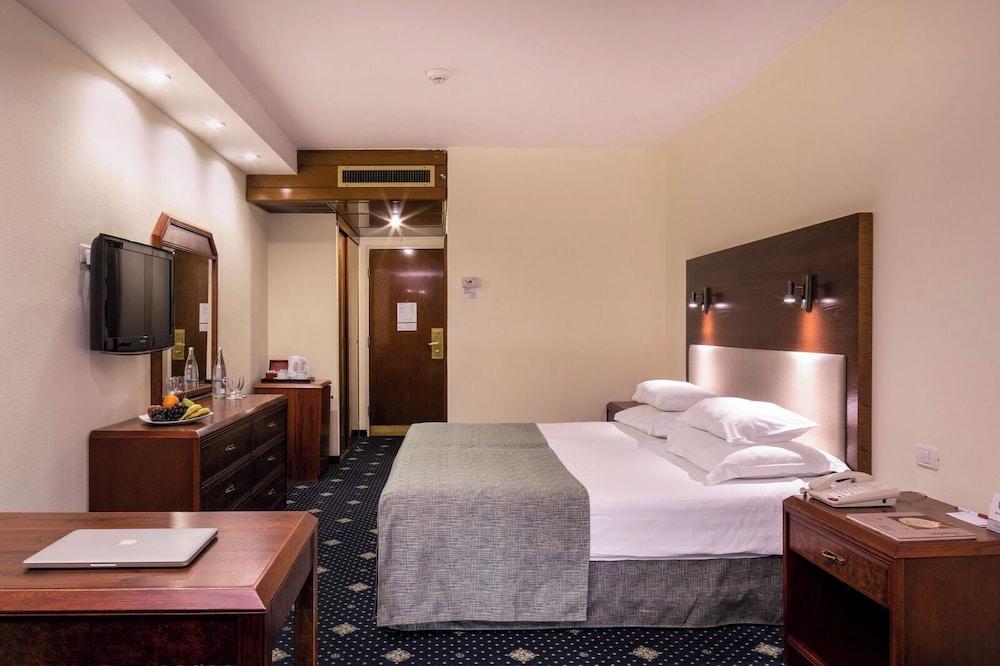 Deluxe Twin Room - Photo 3