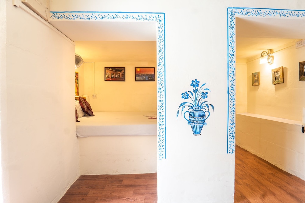 Standard Room - Photo 6