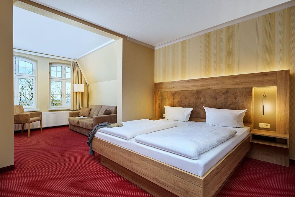 Doppelzimmer mit Erker