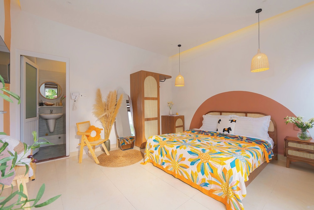 Deluxe Double Room - Photo 29