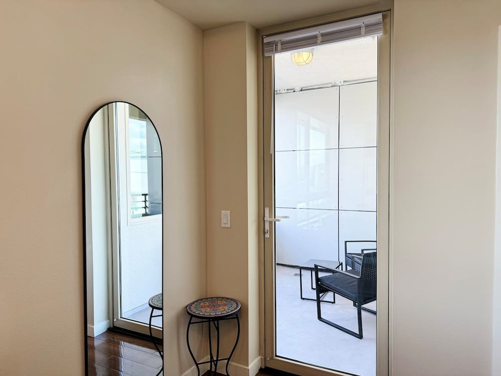 Stylish Retreat W Pool GYM Parking 10min to Cedars, Fotografia 16