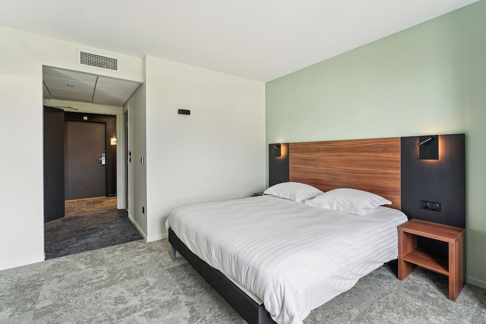 Superior Quadruple Room photo 2