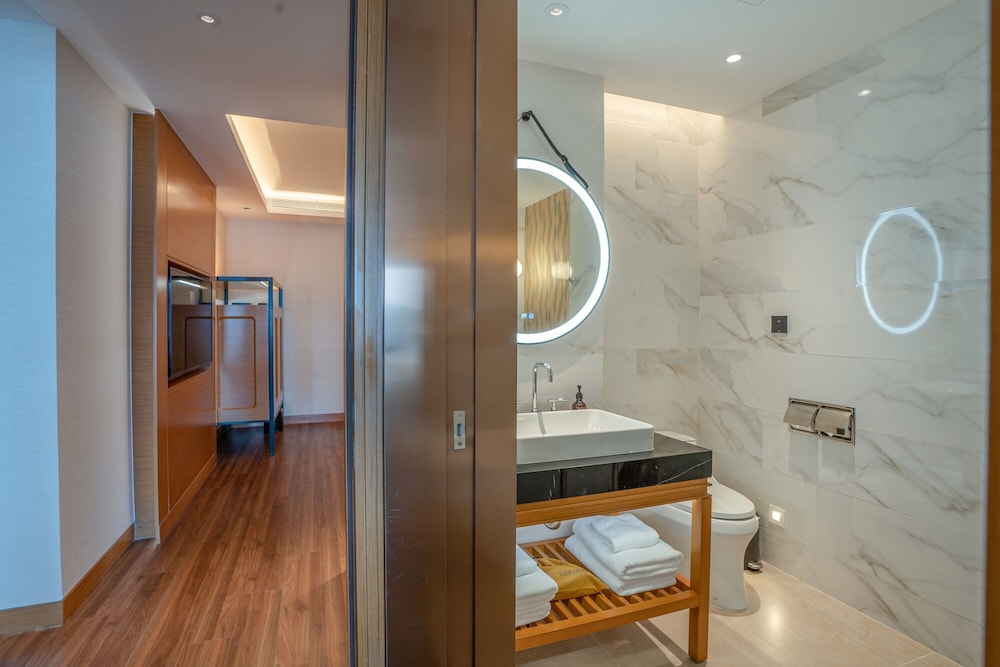 Three-bedroom Suite Oceanview - Photo 5
