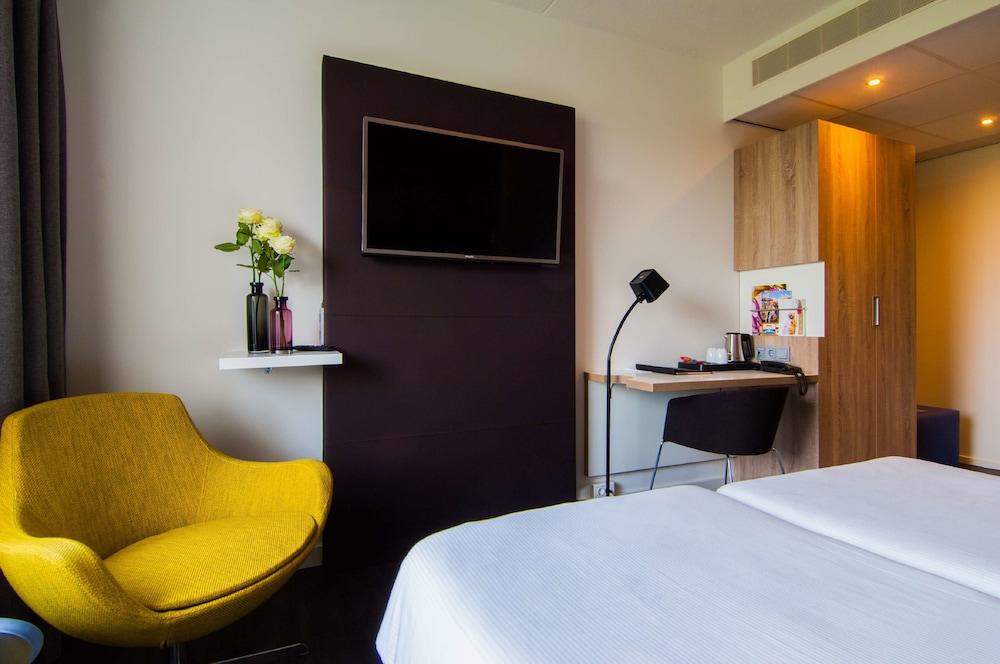 Comfort Room, 2 Twin Beds - Photo 6