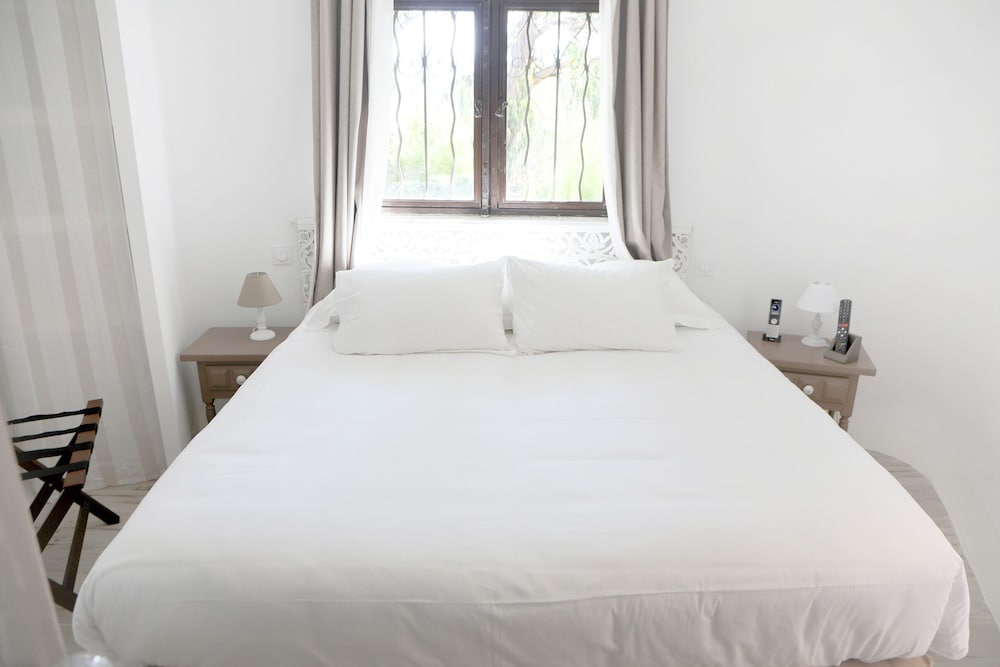 Room, Terrace (Jacuzzi) photo 3