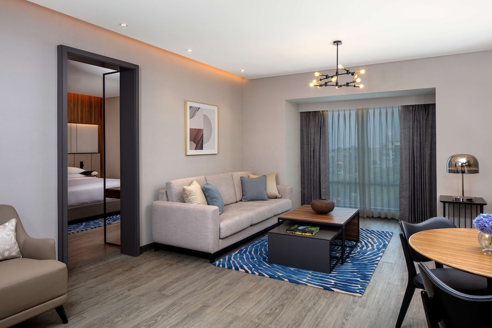 Suite (Regency) - Photo 7