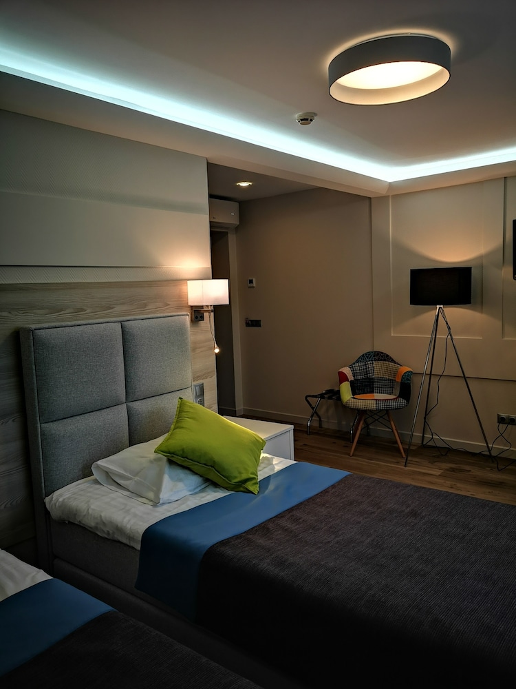 Small Double Room - Photo 4