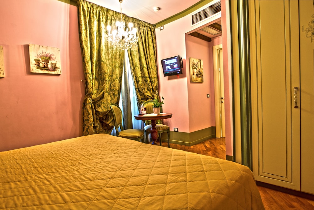 Superior Double Room - Photo 3