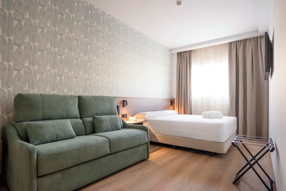 Double Room, 1 Queen Bed with Sofa bed