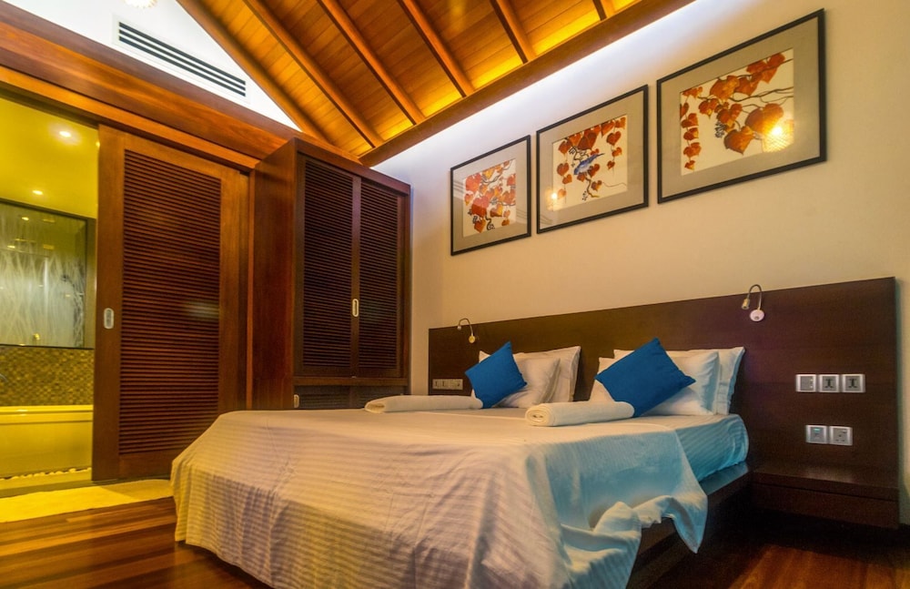 Executive Chalet photo 1